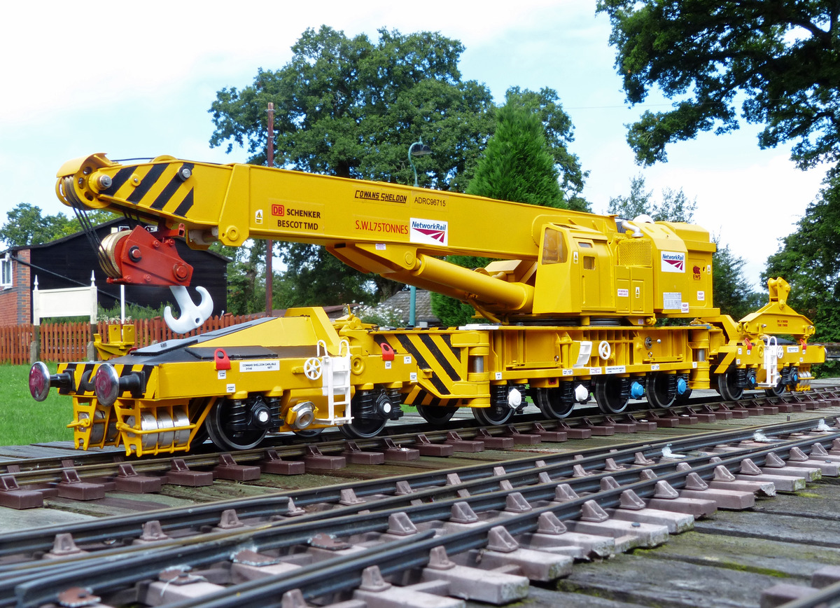 Gauge 1 Cowans-Sheldon Rail Breakdown Crane by Ken Toone.